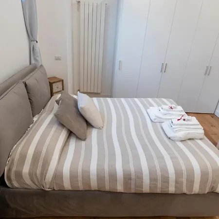 Apartment Center - Porta Romana Milan