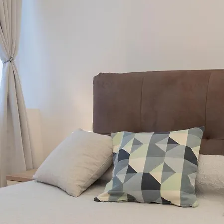 Apartment Center - Porta Romana Milan