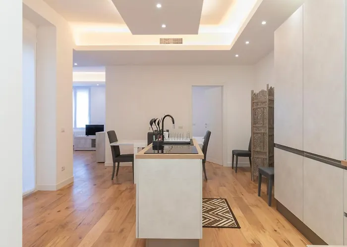 Apartamento Center - Porta Romana Milão