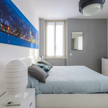 Center - Porta Romana Apartman *